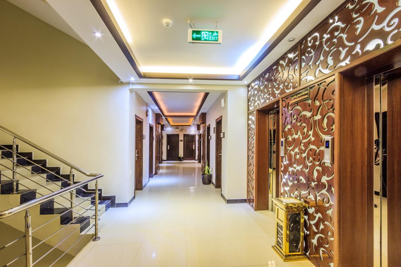 Al Muhaidb King Abdul Aziz - Al Malaz Riad Exterior foto